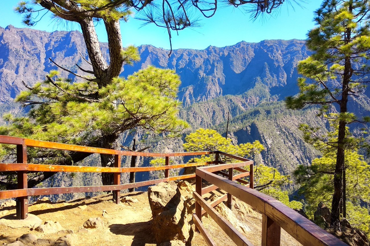 Mirador Lomo de Las Chozas, La Palma Island, Spain